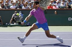 开云体育app-西班牙网球队翻盘美国网球队，阿尔卡拉斯高光表现的简单介绍