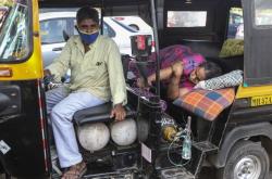 开云体育APP下载-泰国队鏖战印度队，辛杜状态火热