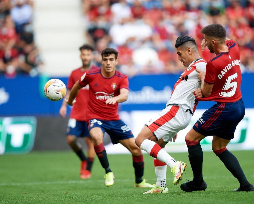 马德里竞技主场大胜稳坐积分榜第二