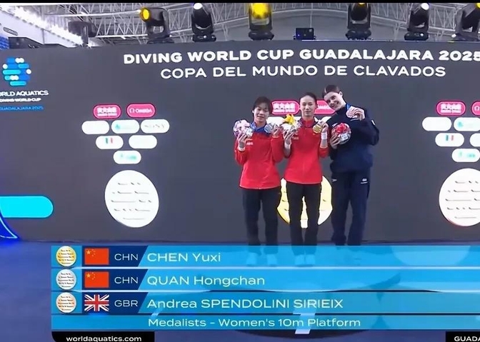 包含墨西哥队在比赛中打出华丽表现，斩获胜利的词条