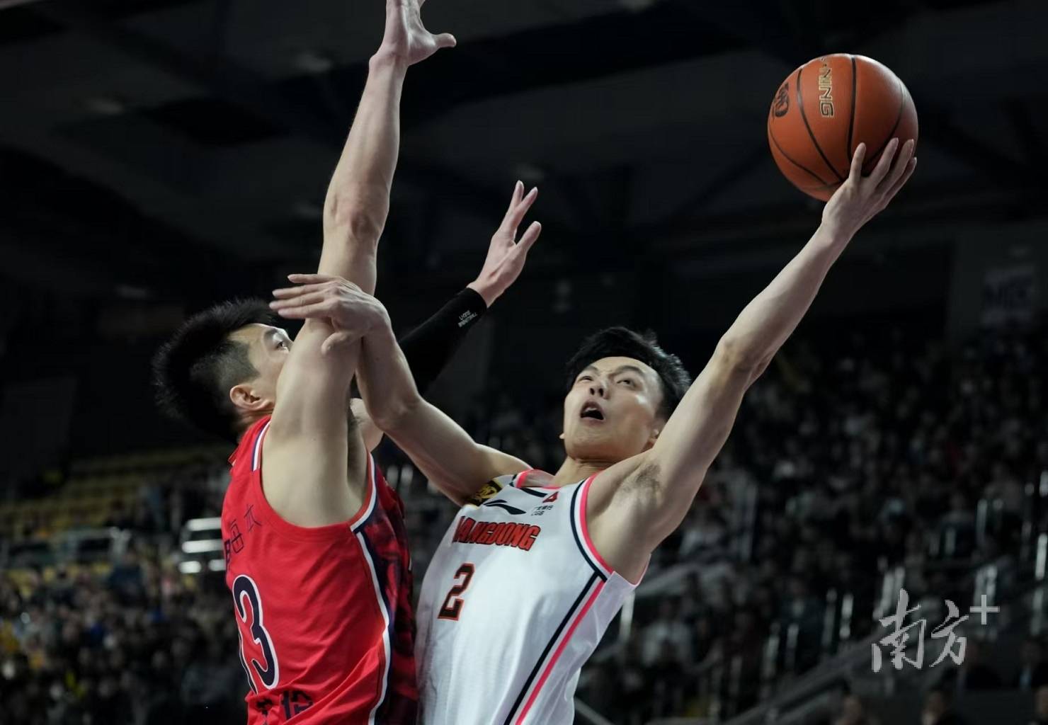 步行者绝杀广州队，易建联状态火热